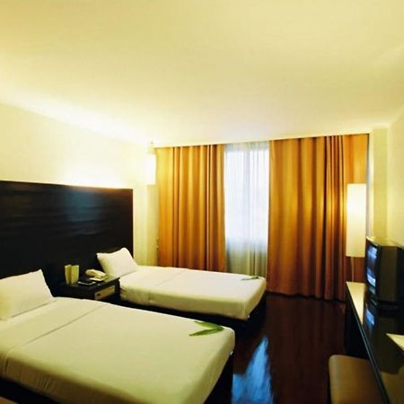 Maxx Hotel Bangkok Luaran gambar