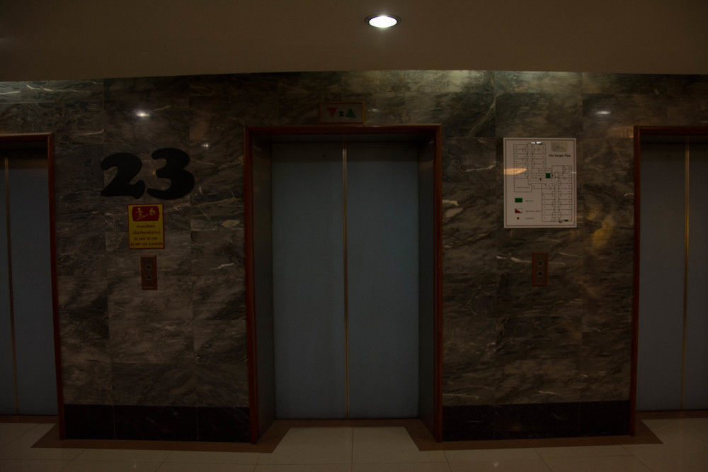 Maxx Hotel Bangkok Luaran gambar