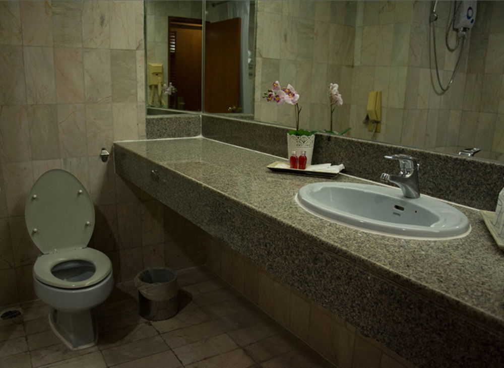 Maxx Hotel Bangkok Luaran gambar